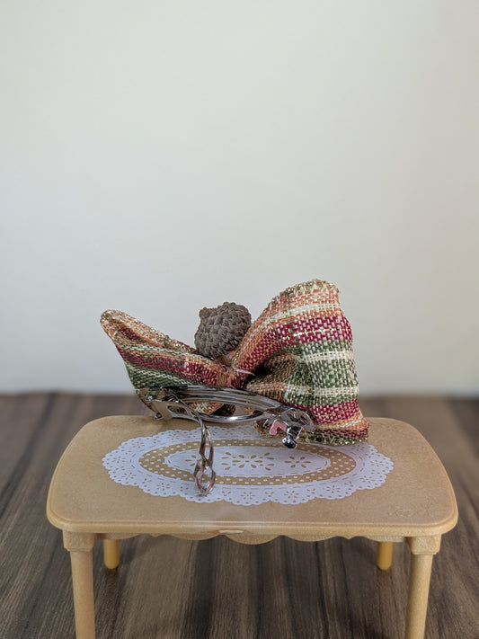 Acorn Hairclip