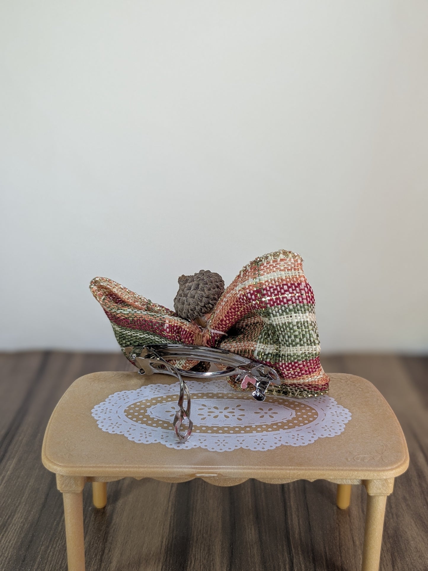 Acorn Hairclip