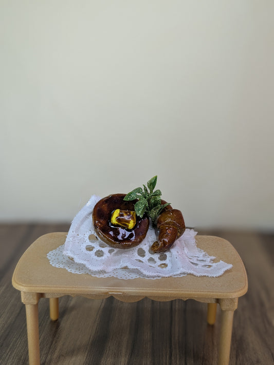 Pancake and Croissant Hairclip