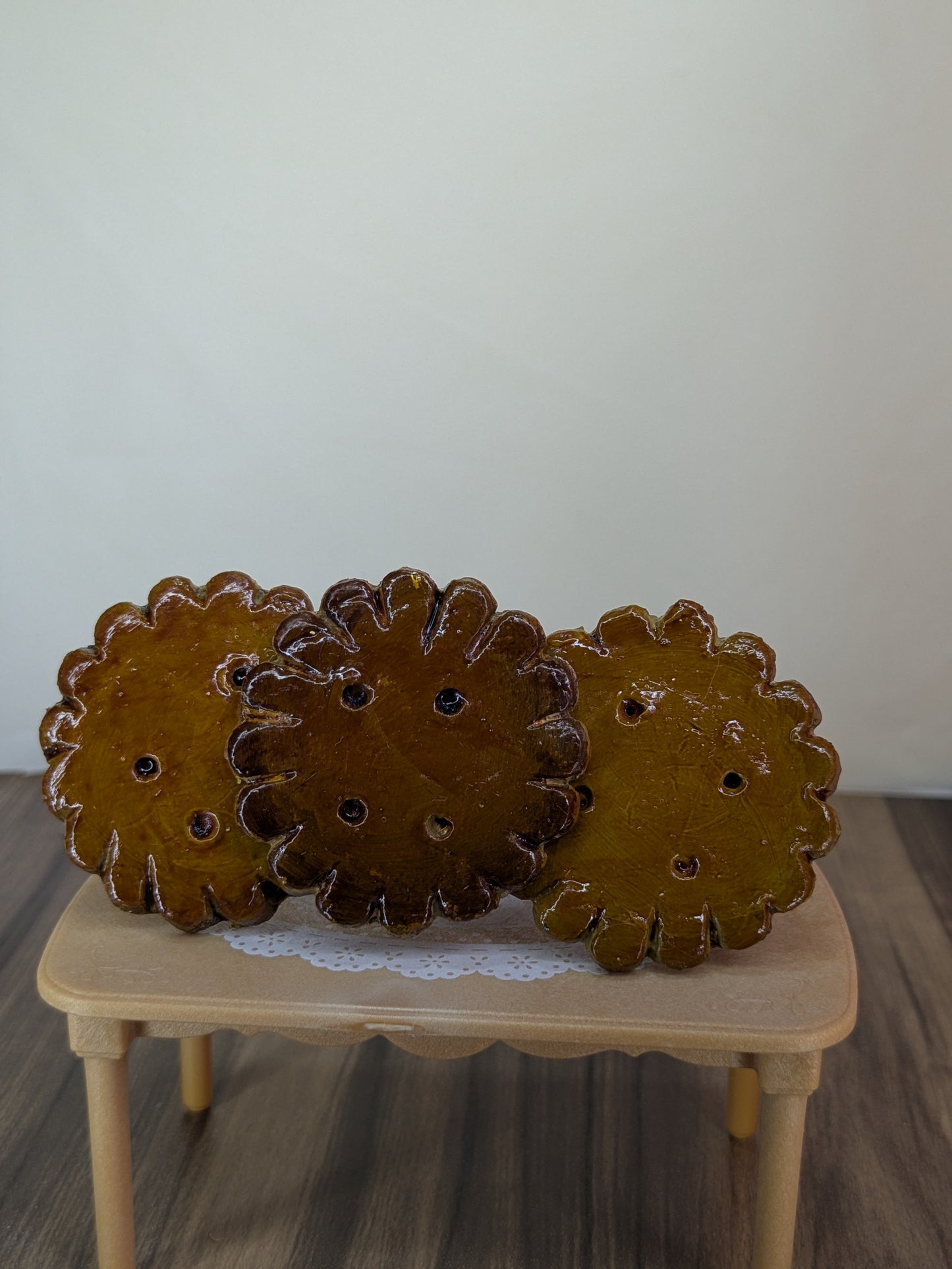 Triple Biscuit Hairclip