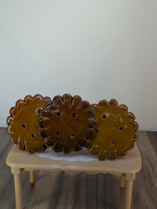 Triple Biscuit Hairclip